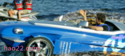 世界十大水陆两栖车 疯狂劲爆的水上兰博基尼跑车 